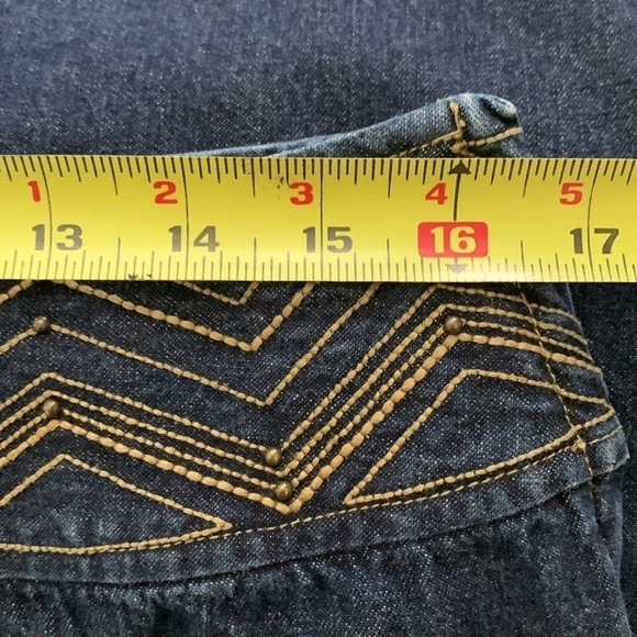 Liz Claiborne A-Line Denim Skirt Size 14. #221 - Picture 9 of 10